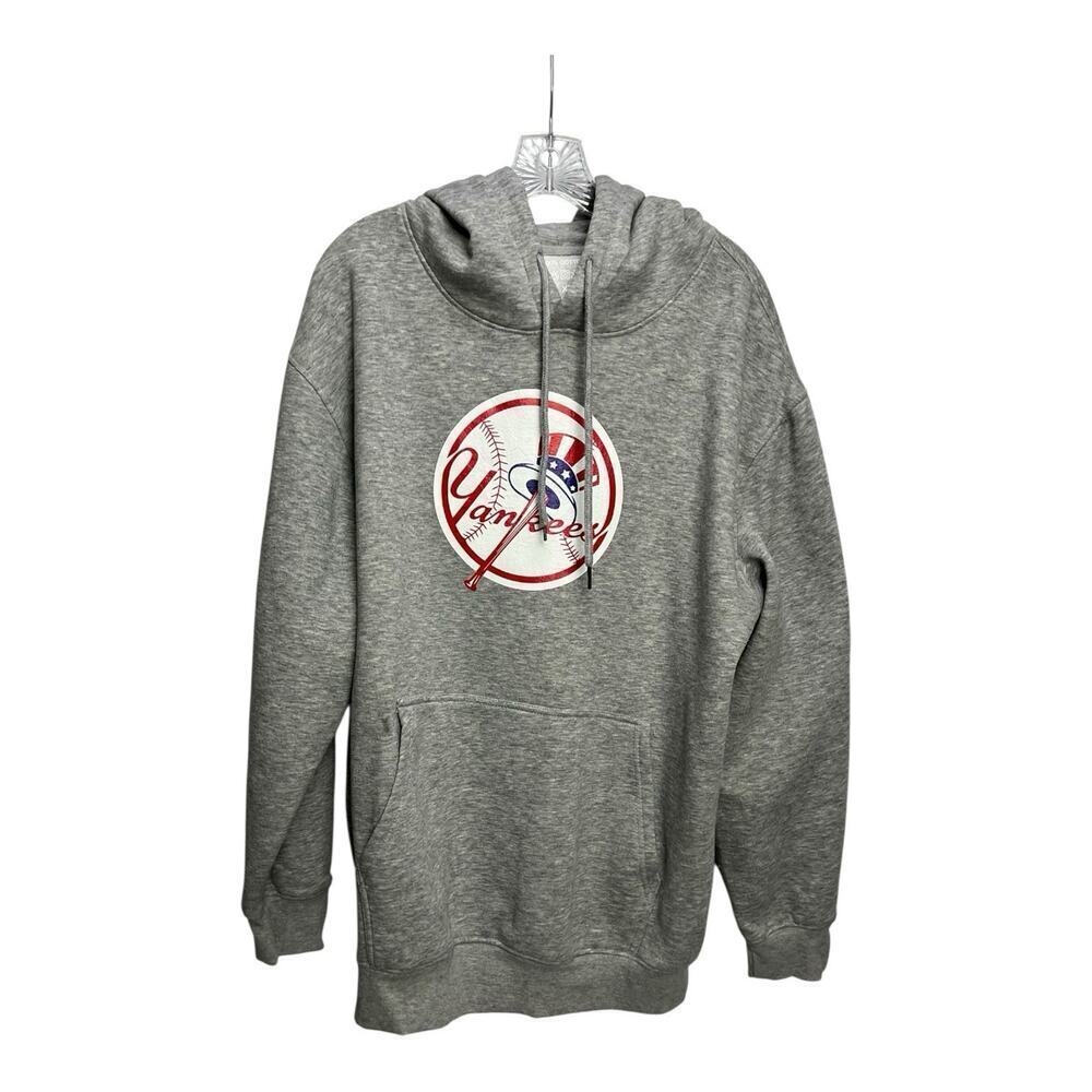 NY Yankees Graphic Logo Hoodie 8 Berra Size Xl